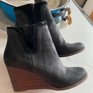 Lucky Brand Black Leather Ankle Boots